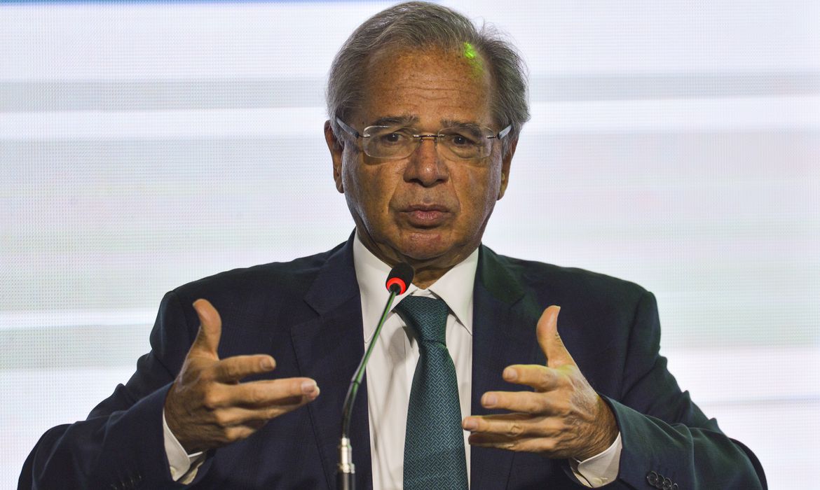 02-09-22_09-24-34_paulo-guedes-telebrasil_mcamgo_abr_280620221818-3.jpg